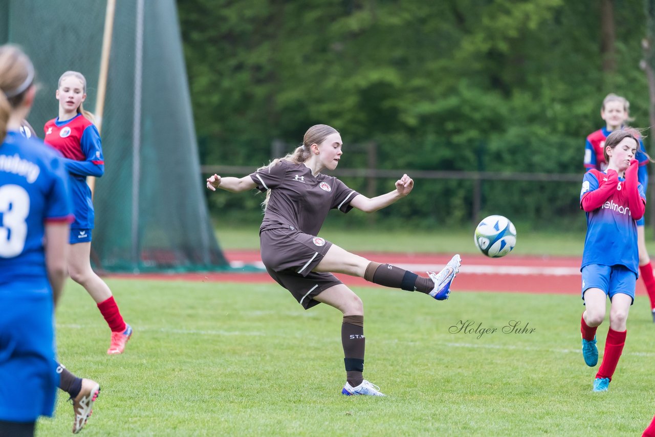 Bild 279 - wCJ VfL Pinneberg3 - St.Pauli : Ergebnis: 2:1